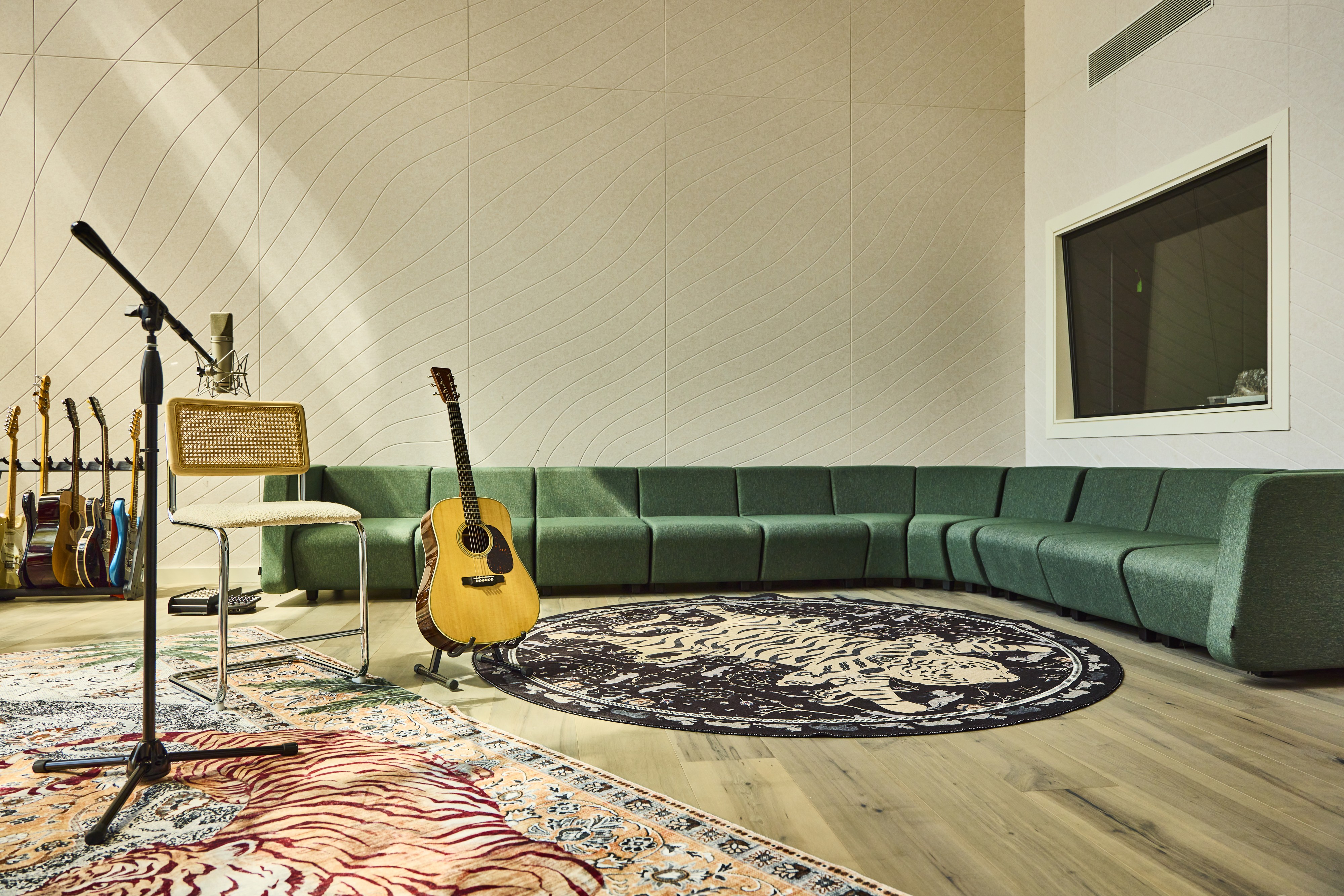 Live Room Sofa
